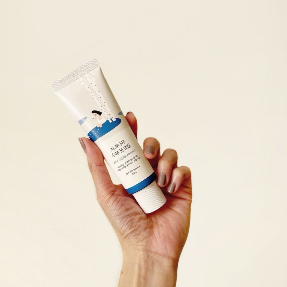 Roundlab birch juice moisturizing sunscreen - Image 2