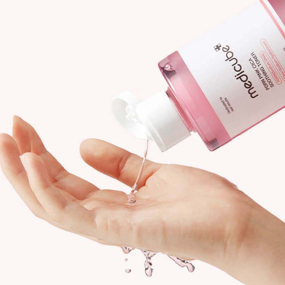 Medicube pink cica soothing toner - Image 2