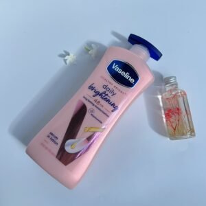 Vaseline daily brightening lotion