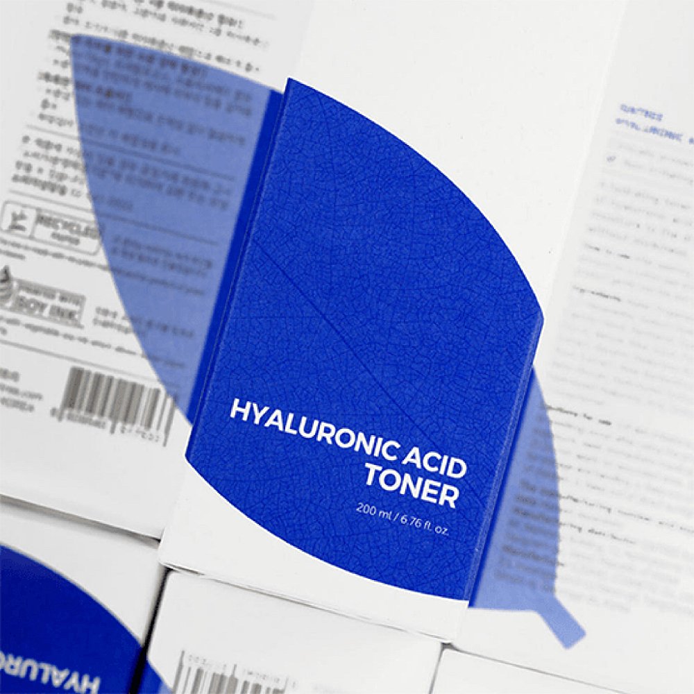 Isntree hyaluronic acid toner - Image 2