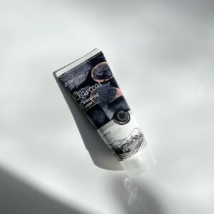 3W Clinic charcoal cleansing foam