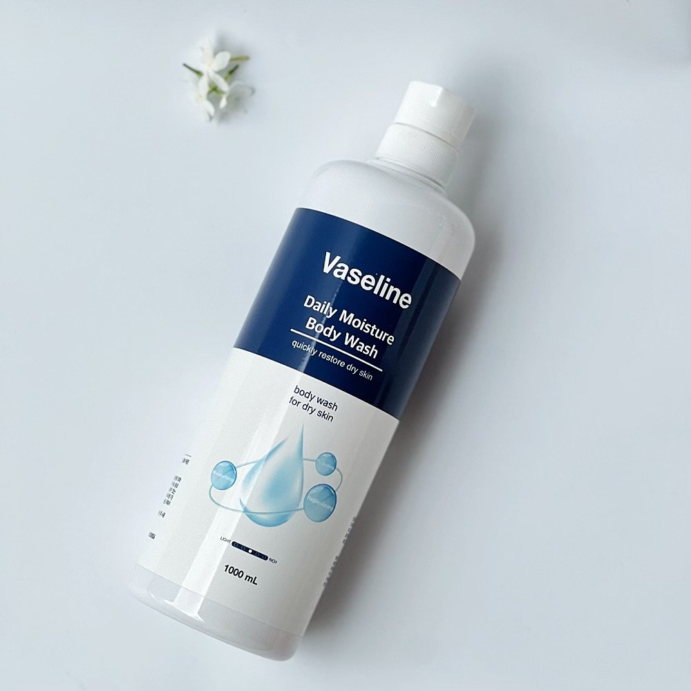 Vaseline daily moisture body wash