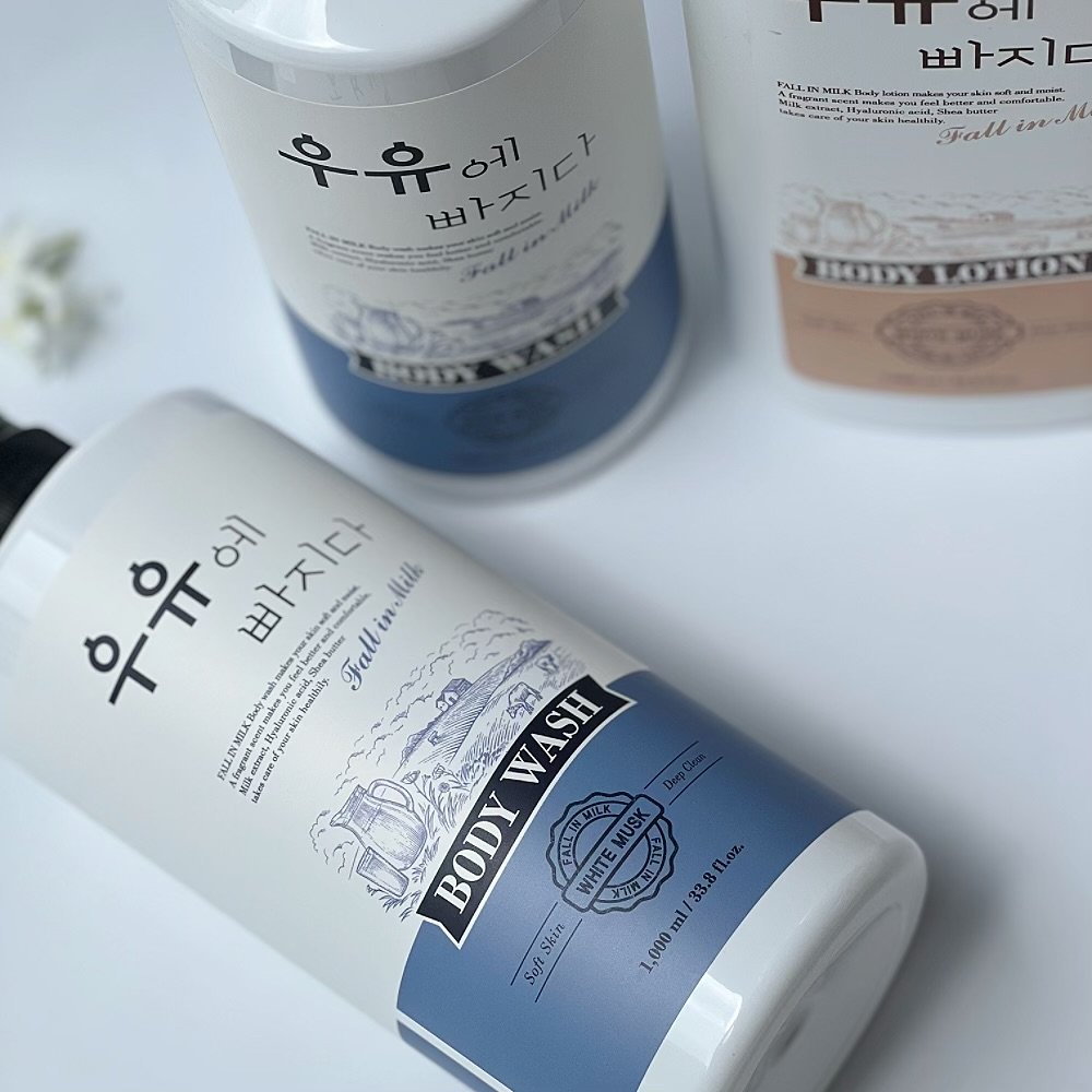 White musk body wash