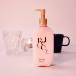 Reluce skin milk lotion shiny freesia
