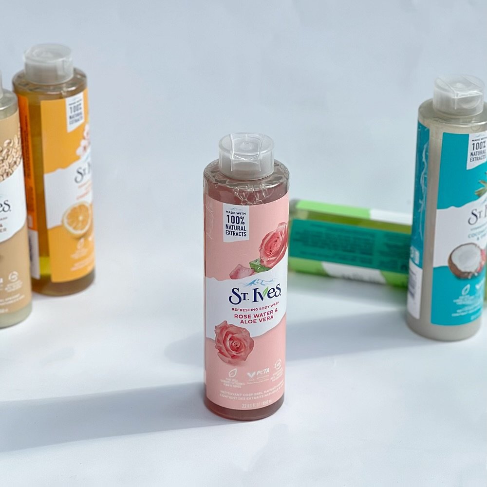 St.Ives body wash rose water & aloe vera