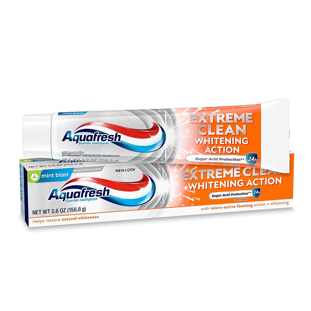 Aquafresh Extreme clean whitening action fluoride toothpaste